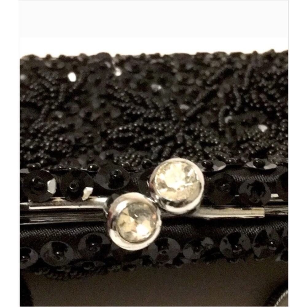 Clutch hand beaded & sequins 9”x5” in EUC elegant - Picture 6 of 8